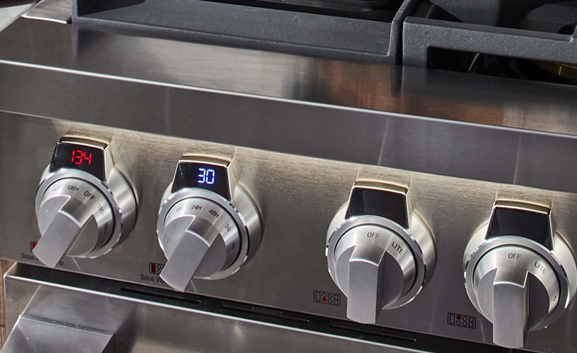 48 Dual-Fuel Pro Range with Sous Vide